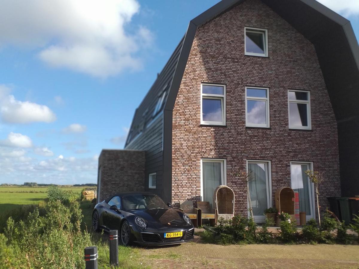 Oomes Huus Haestens And Koffie Den Hoorn  Exterior foto